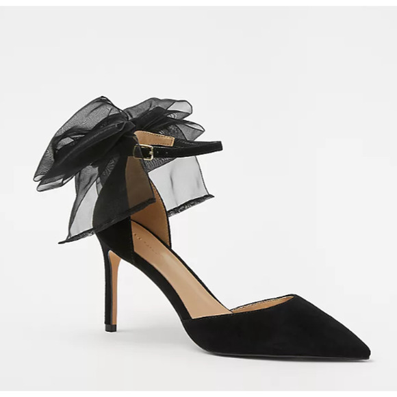 NWOB Ann Taylor Organza Bow Suede Pumps Black Heels Size 6 - Picture 1 of 6